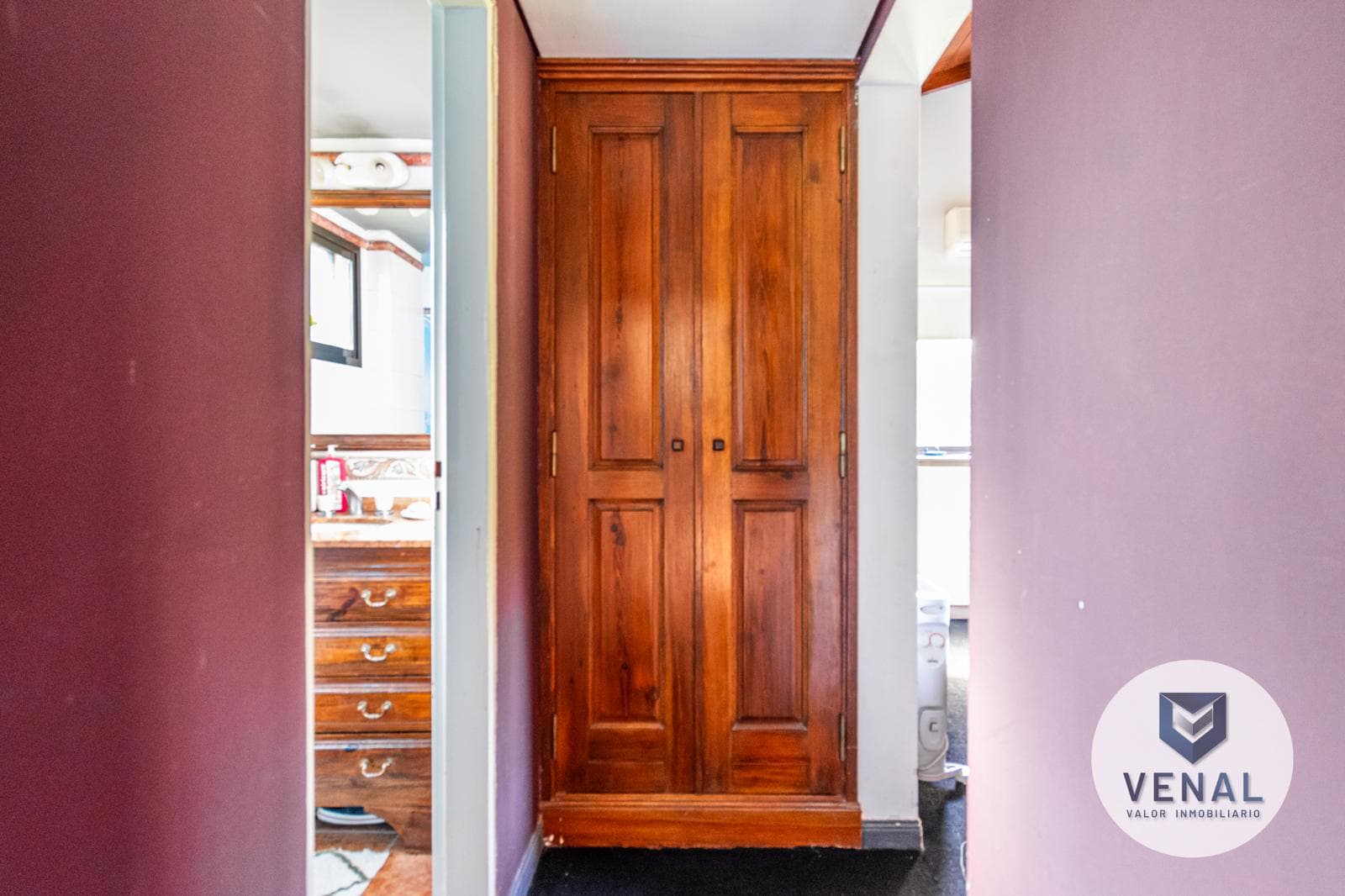 House for sale in the El Cazador Escobar neighborhood, featuring 6 rooms, a pool, and a barbecue area; 3 bedrooms, 6 rooms
