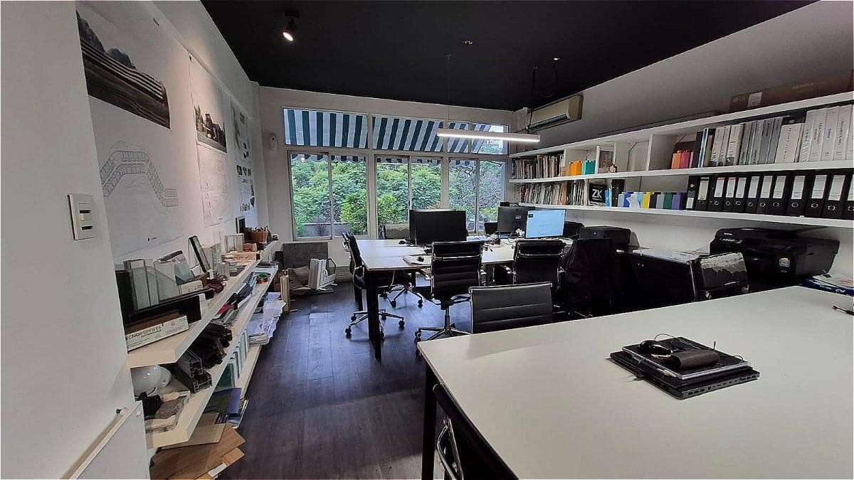 Office for Sale: Courts, Caba, Open View