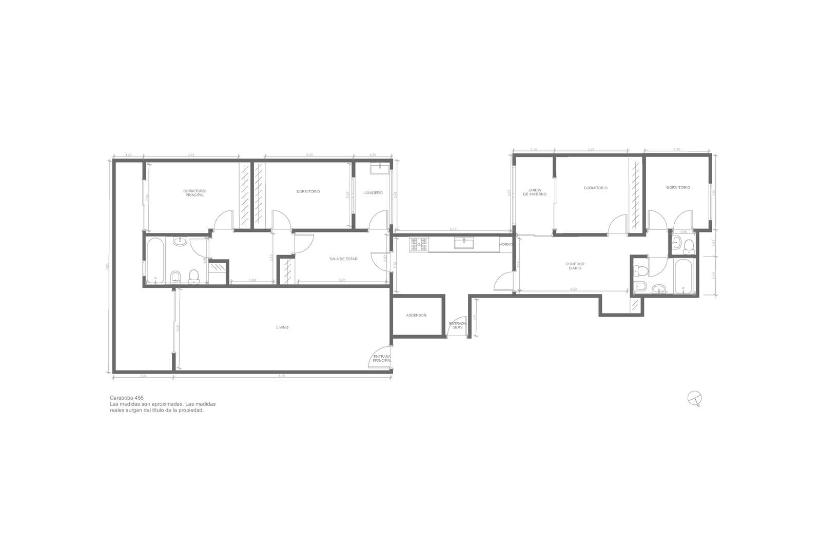 Beautiful apartment with a wrap-around balcony, garage, and 4 bedrooms in the heart of the Flores neighborhood