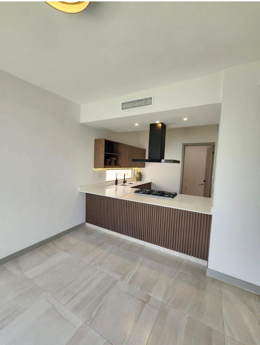 House for Sale in Palma Real Los Laureles