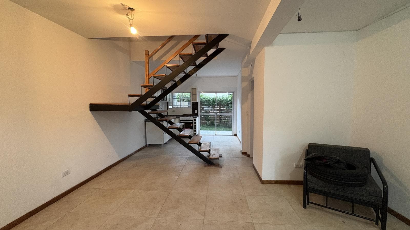 For Sale, Duplex, 4 Rooms, Qualifies for Financing, Balcony, Grill, Garden, Garage, Ituzaingó