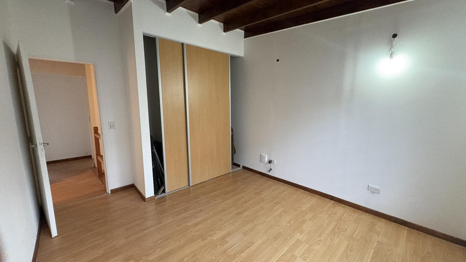 For Sale, Duplex, 4 Rooms, Qualifies for Financing, Balcony, Grill, Garden, Garage, Ituzaingó