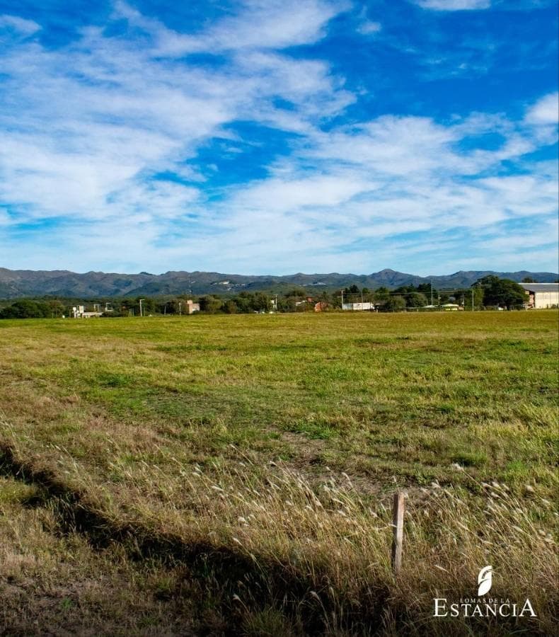 480 m² lot suitable for a duplex in Lomas de la Estancia