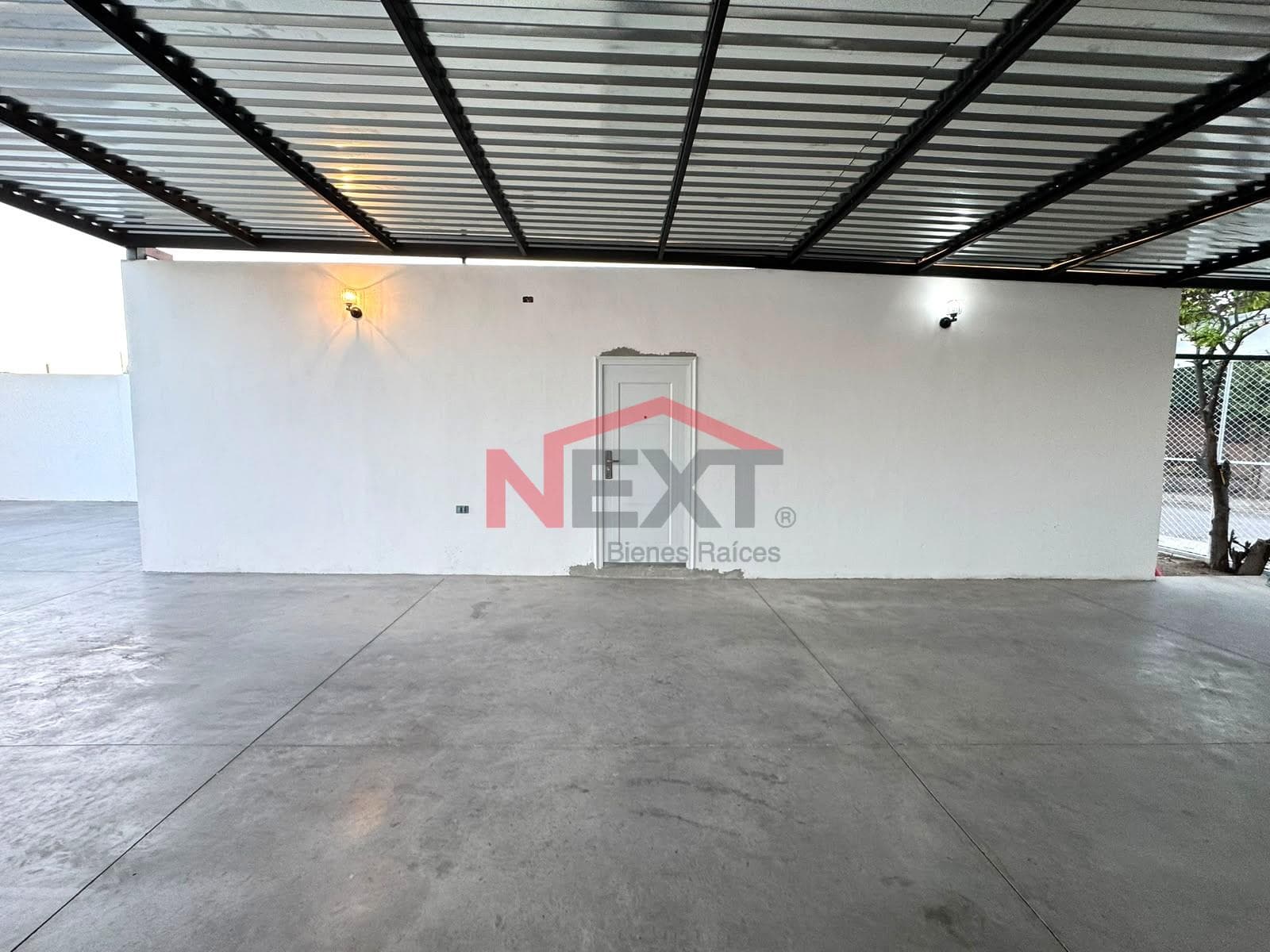 APARTMENT FOR SALE IN THE INSURGENTES NEIGHBORHOOD