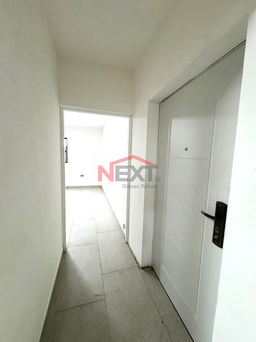 APARTMENT FOR SALE IN THE INSURGENTES NEIGHBORHOOD