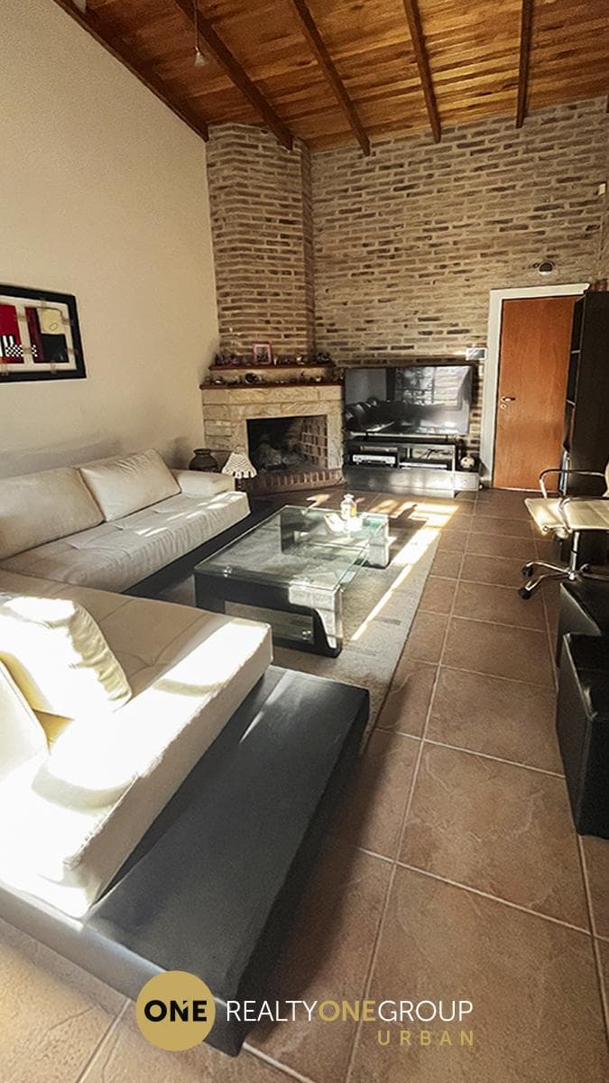 3-Bedroom House for Sale | Ringuelet