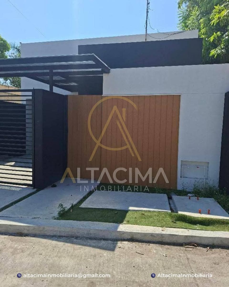 House in Azteca