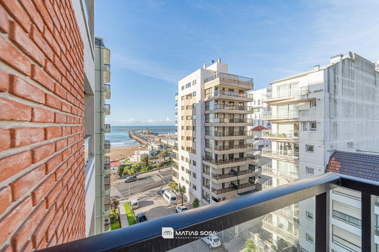 For Sale - 3-room apartment - Entire apartment - Parking space and storage room - Brand new - Playa Grande
