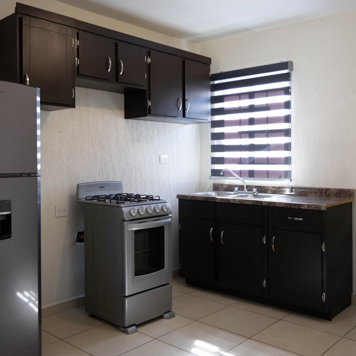 Two-story house for rent in Stanza Torralba.