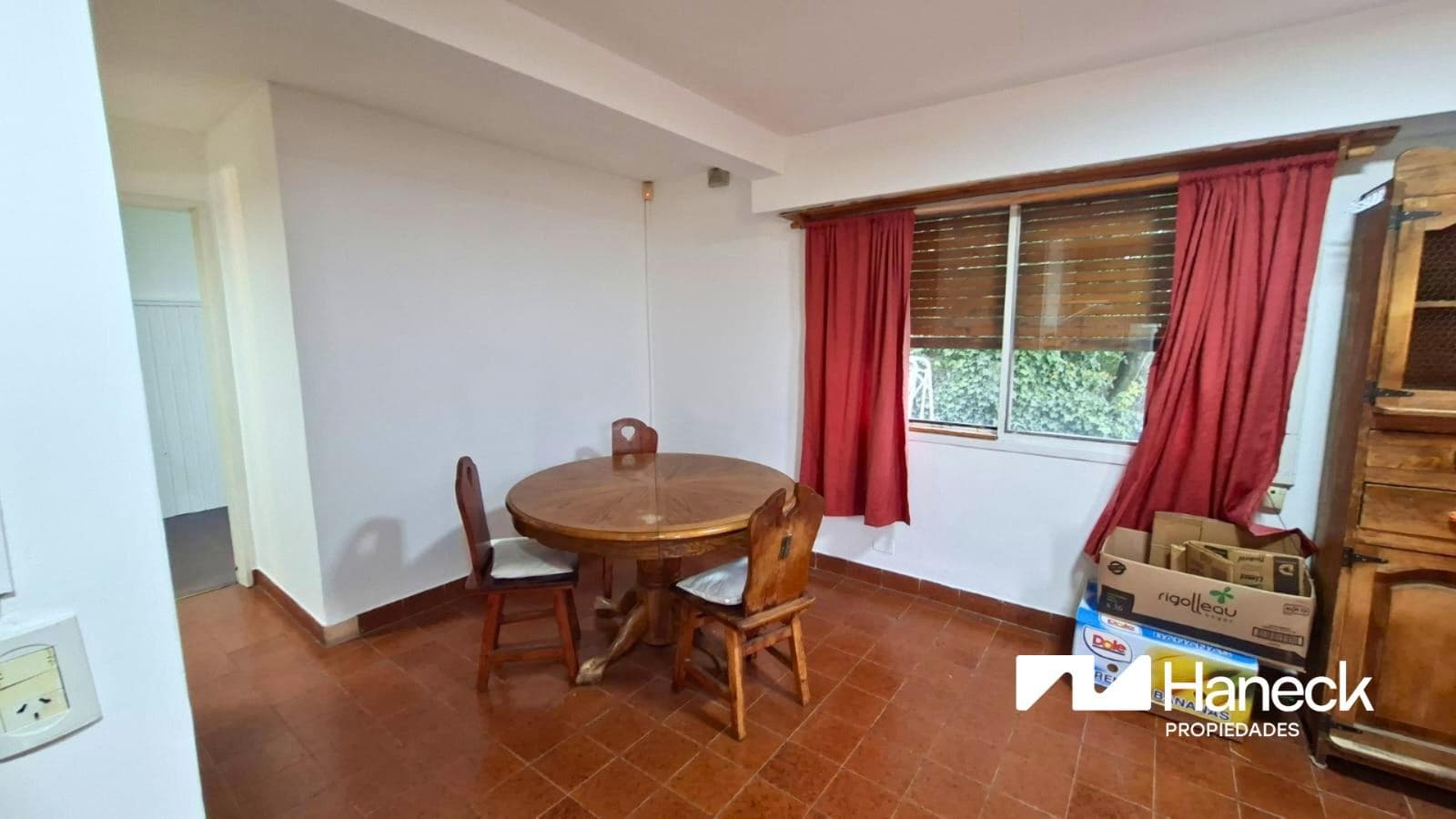 House FOR LONG-TERM RENT