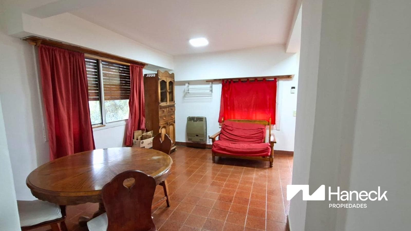 House FOR LONG-TERM RENT