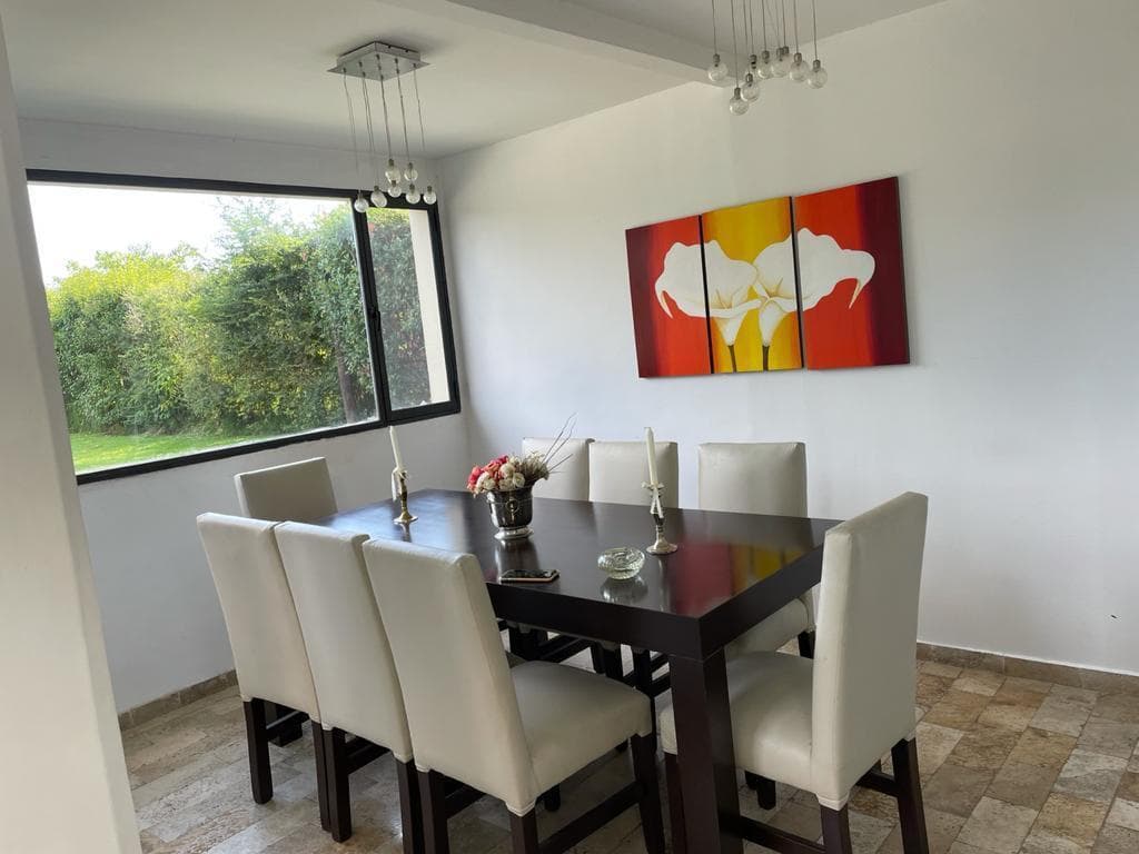 House in Santa María de Tigre, with a barbecue area, on an inner lot