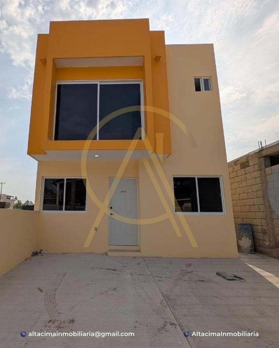 House in Jesús Luna Luna
