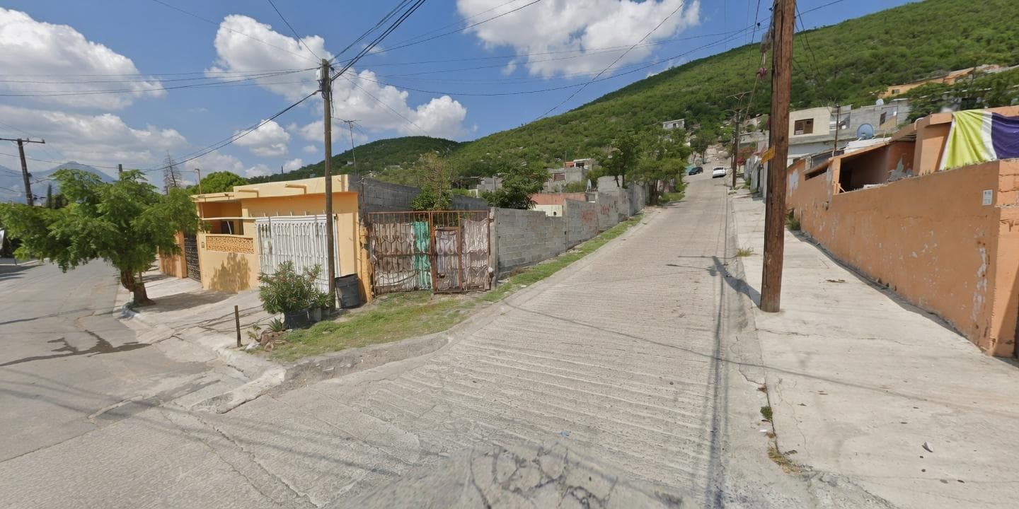 Lot with two street fronts FOR SALE. Lomas de Topo Chico. Monterrey, N.L.