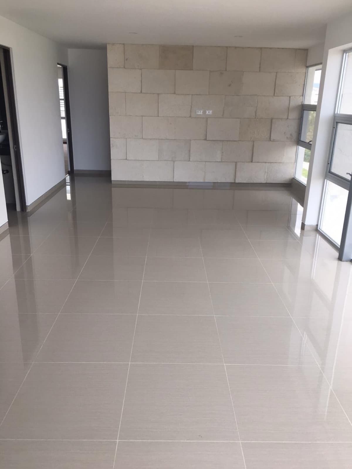 Apartment for Rent - Terranza Condominium - Norponiente