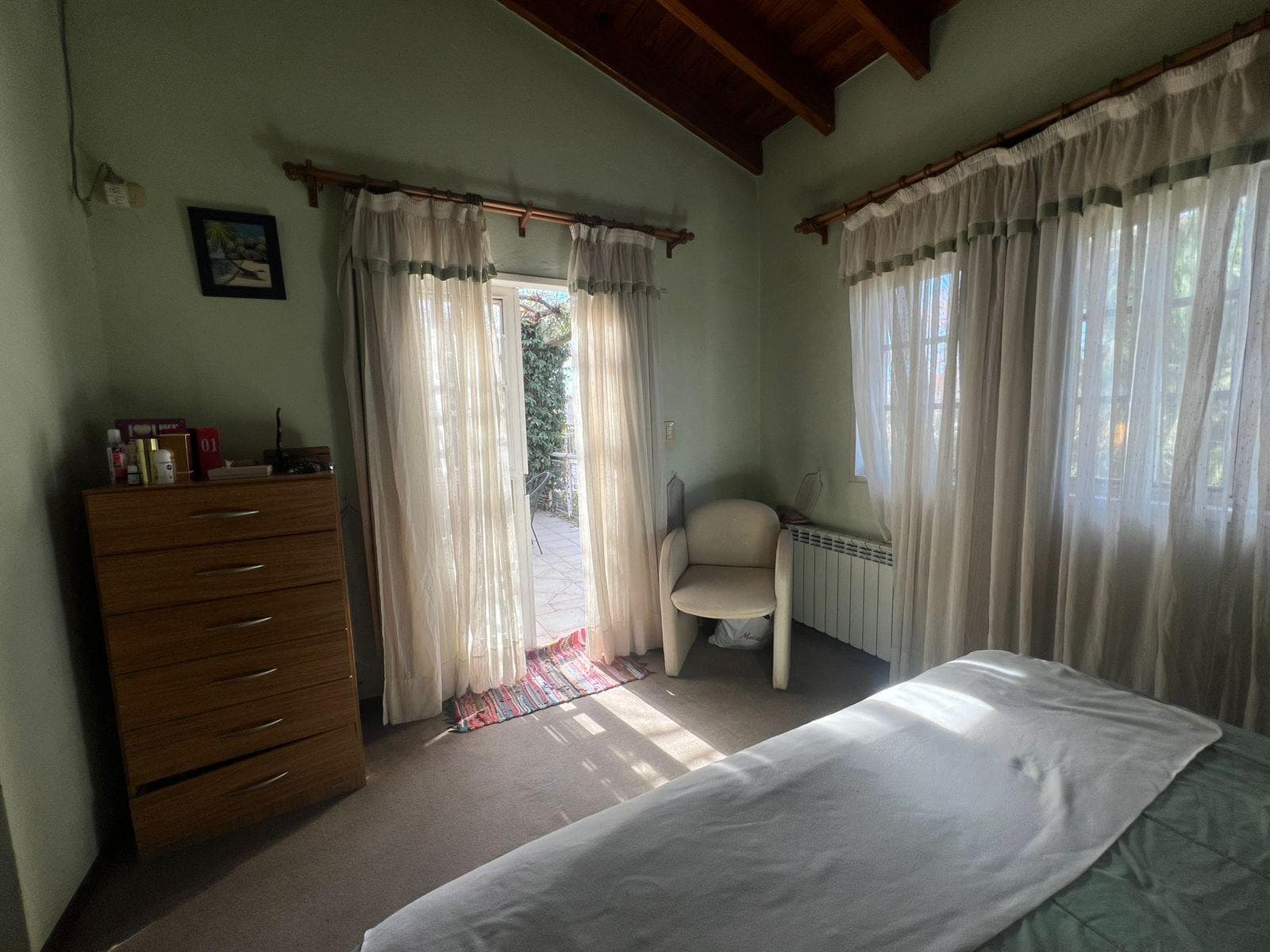BEAUTIFUL HOUSE FOR SALE IN THE 6TH SECTION