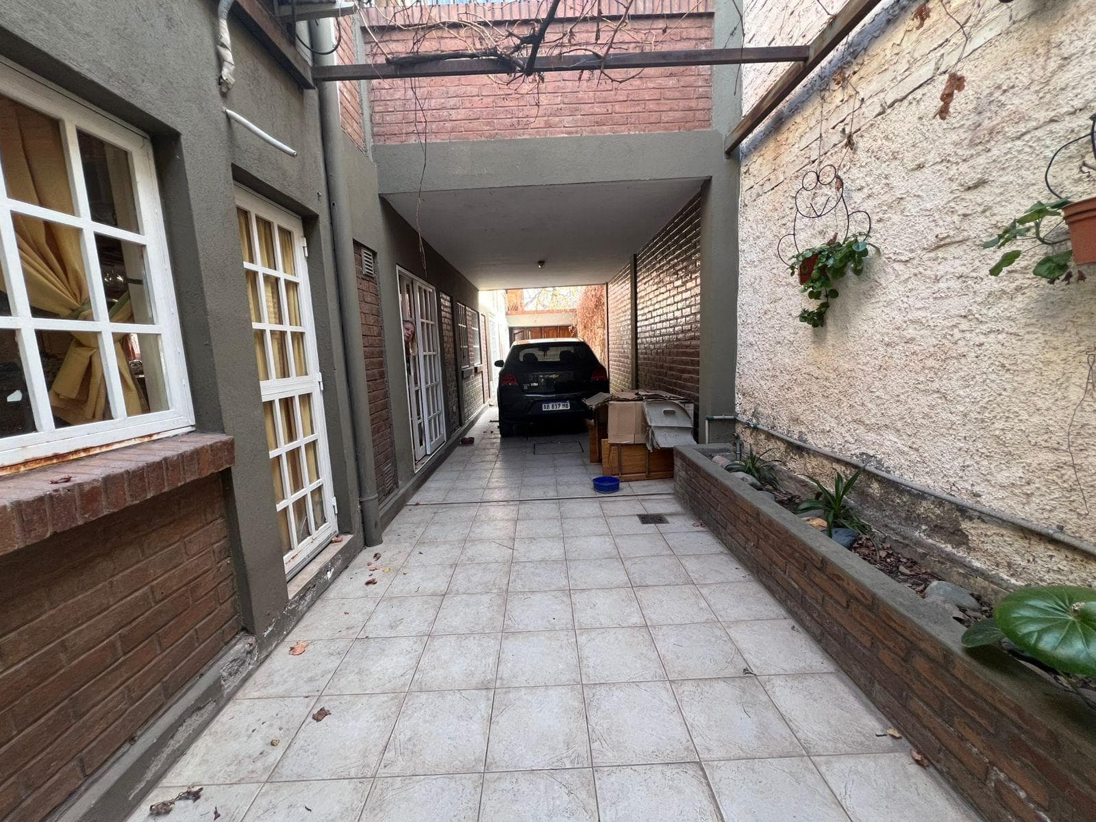 BEAUTIFUL HOUSE FOR SALE IN THE 6TH SECTION