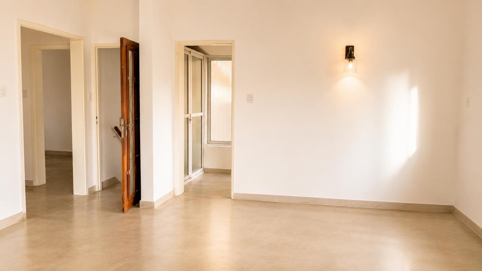 4-Bedroom Apartment for Sale with Terrace, Grill, and Home Office | Remodeled | No Maintenance Fees
