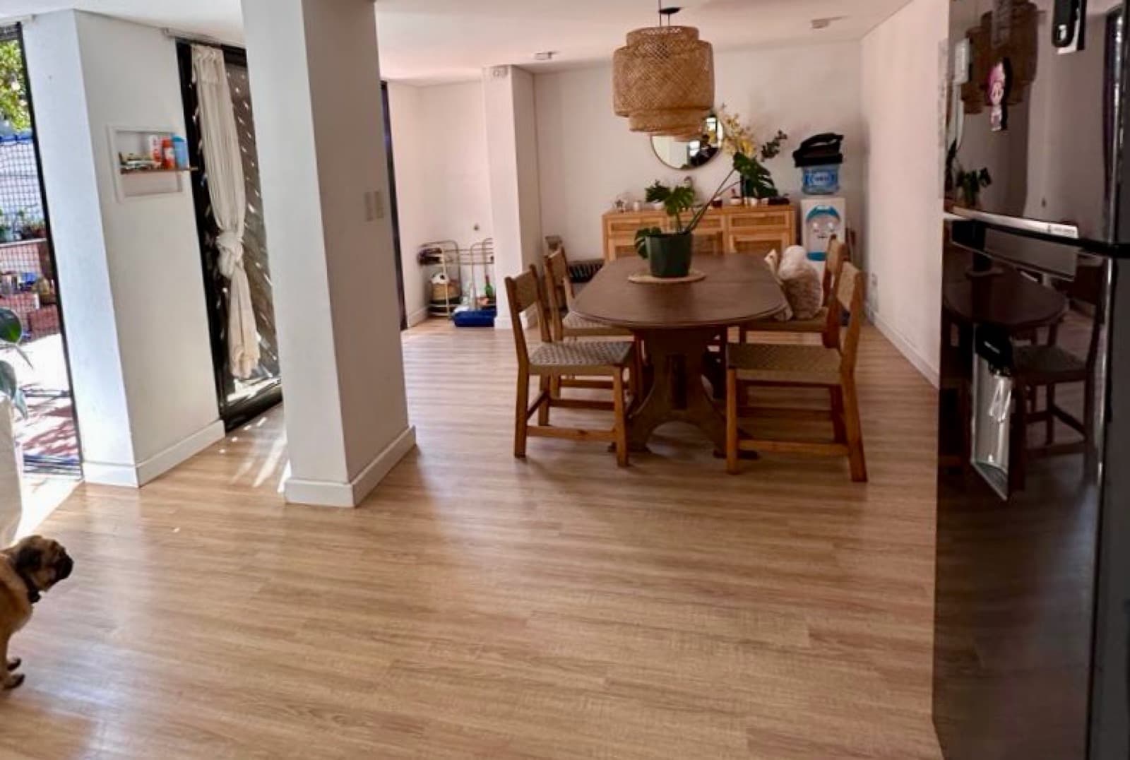 REMODELED HOUSE FOR SALE IN LA PLATA. 4th Street between 71st and 72nd Streets, PH. Excellent condition!