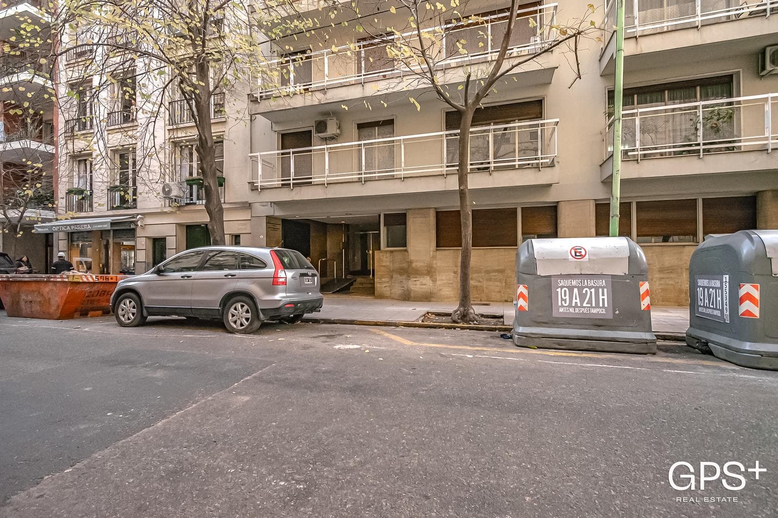 A RECICLAR - 4 Amb con balcón corrido - COCHERA y Seguridad 24 hs en Recoleta