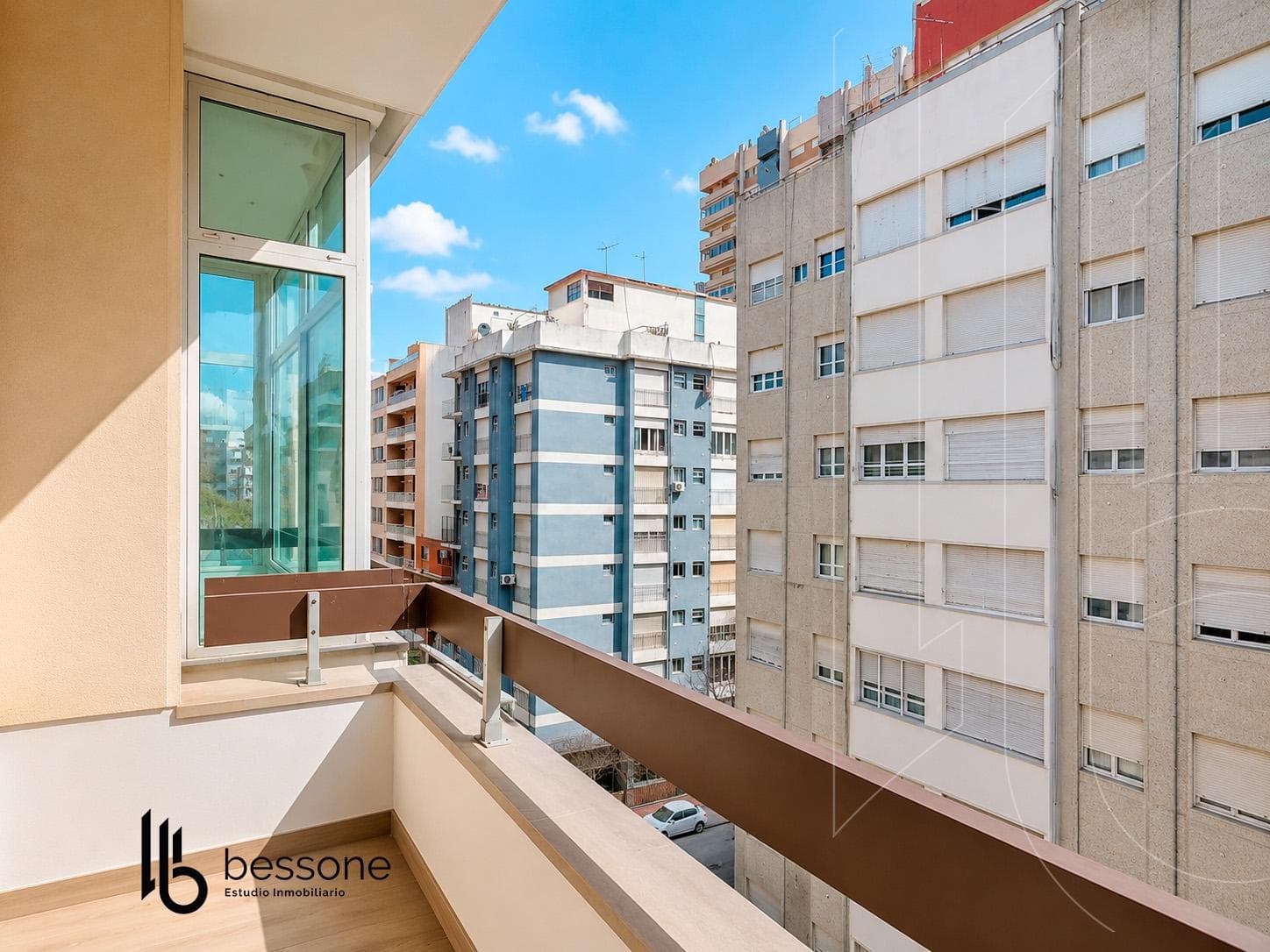 1-Bedroom Apartment, Renovated, Balcony, Plaza Colón
