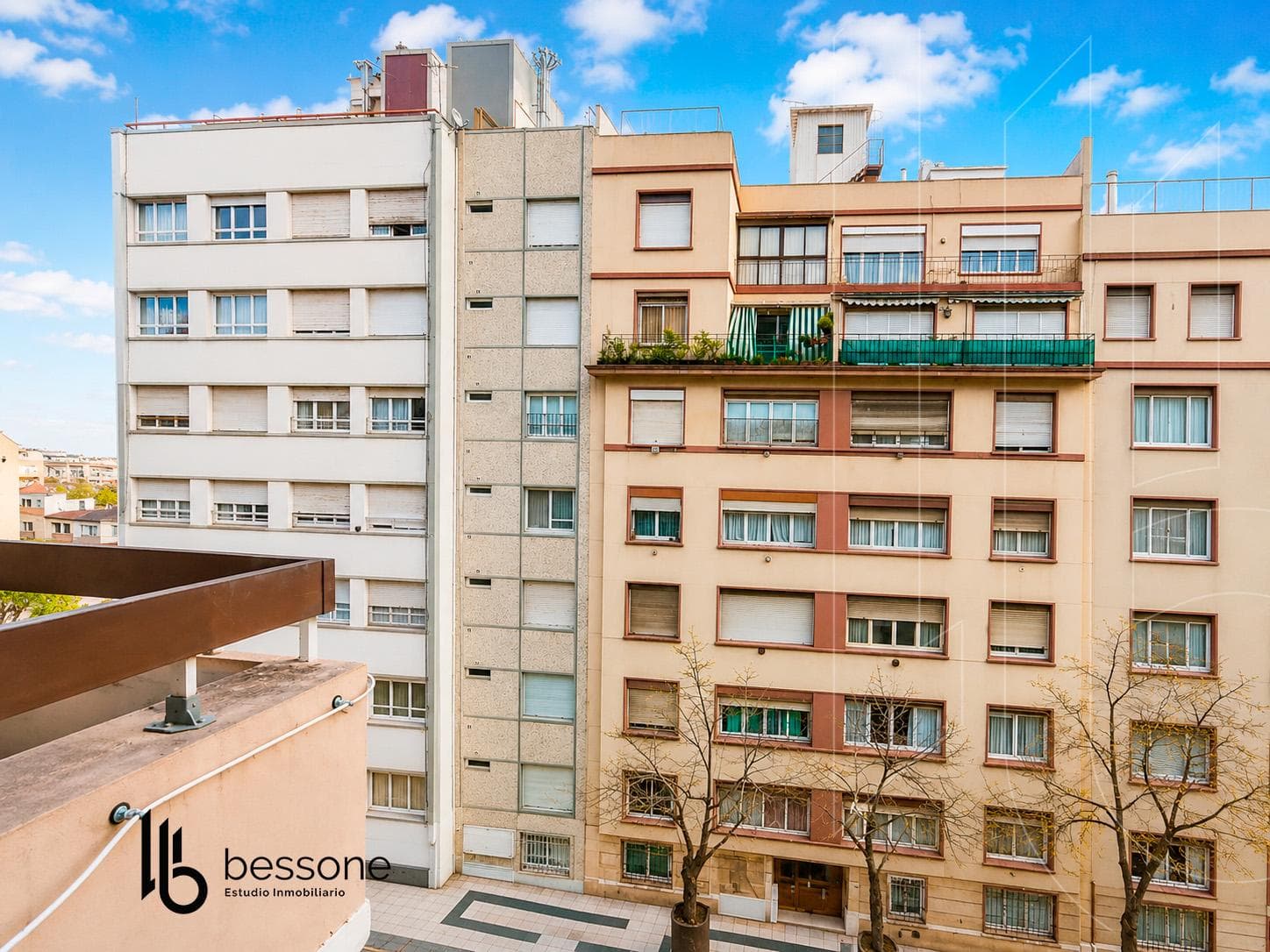 1-Bedroom Apartment, Renovated, Balcony, Plaza Colón