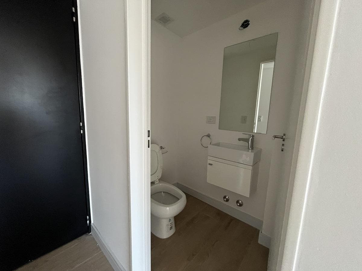 2-room apartment in Almagro with a balcony terrace
