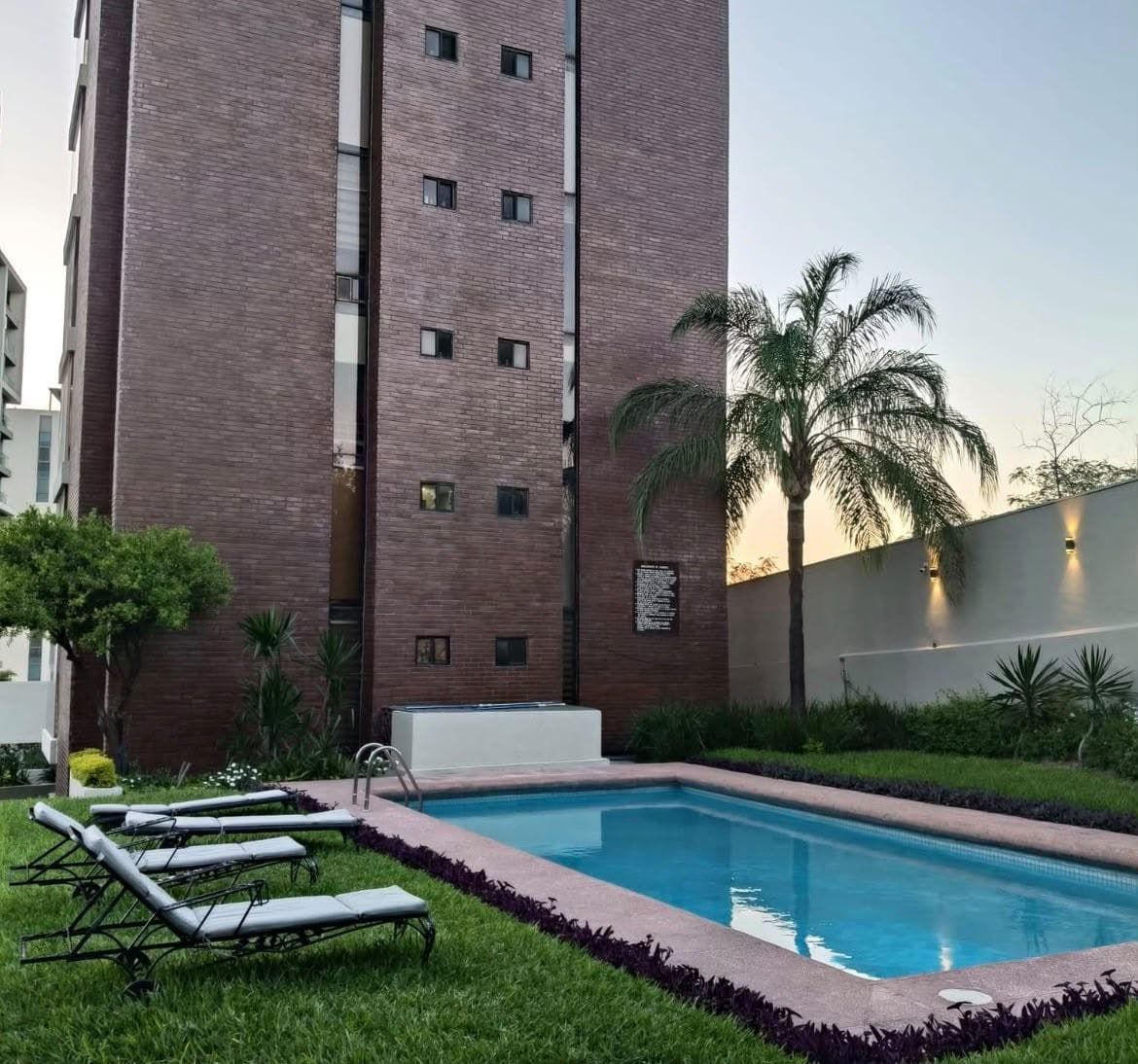 FURNISHED APARTMENT FOR RENT IN FUENTES DEL VALLE, SAN PEDRO GARZA GARCIA