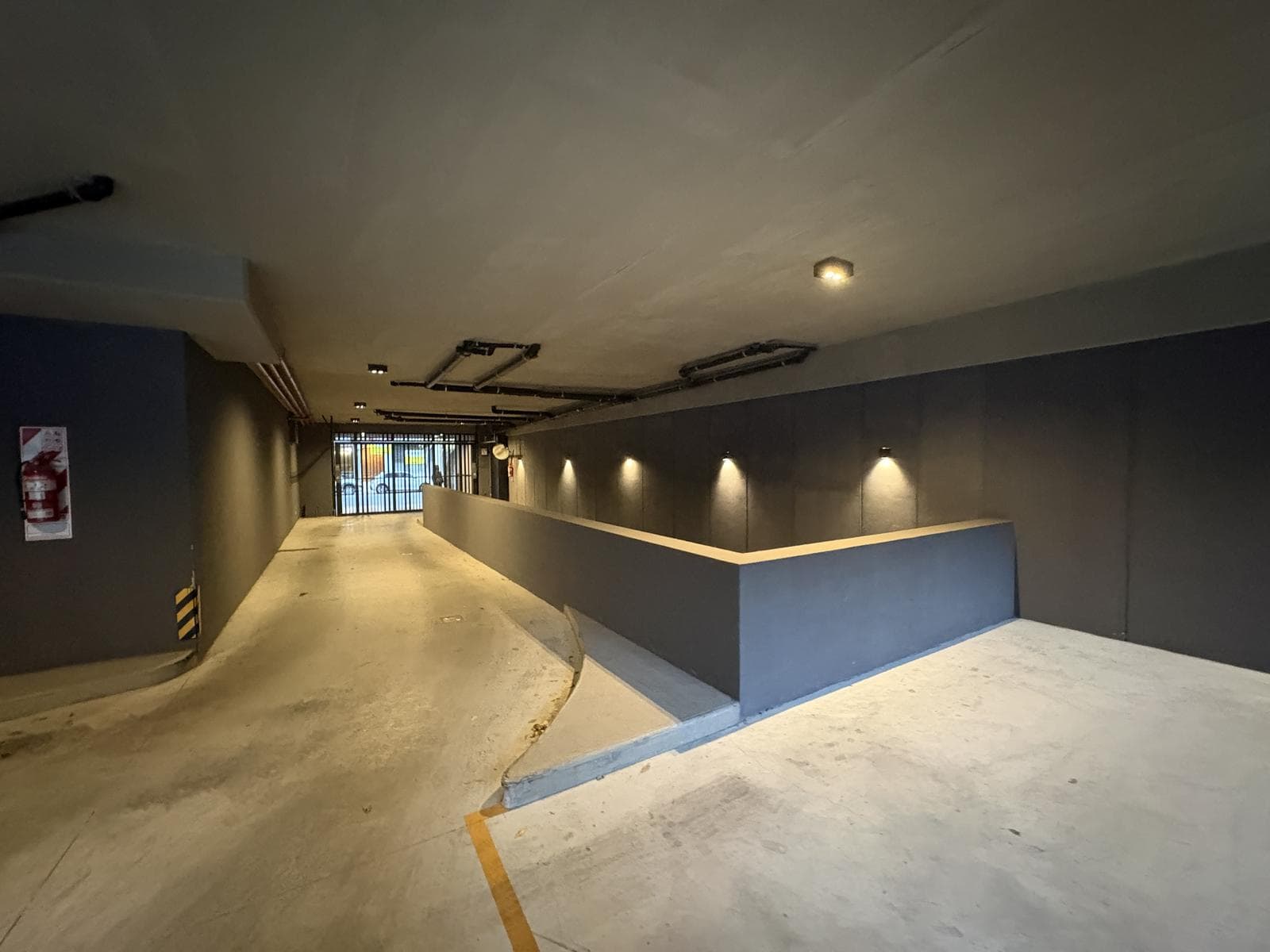 One-room apartment in Almagro with high-end amenities