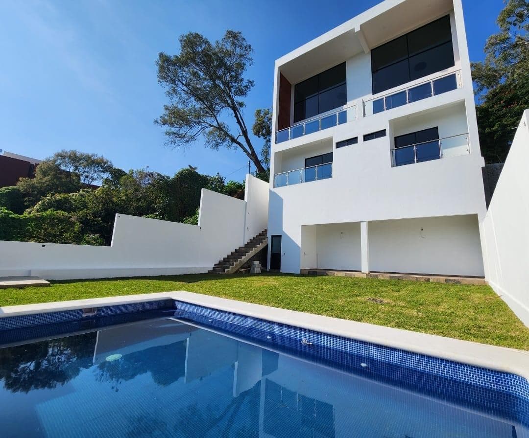 New House for Sale in the Subida a Chalma Subdivision with Security