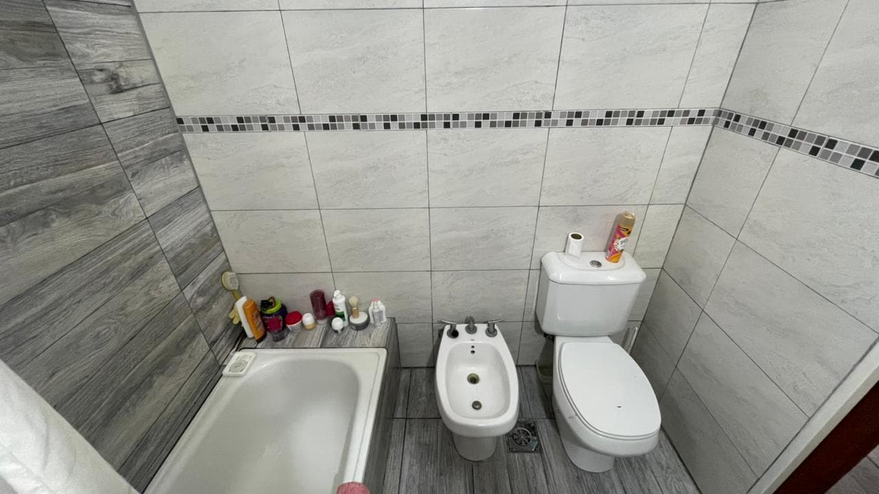 3-room house with a large yard and barbecue FOR SALE