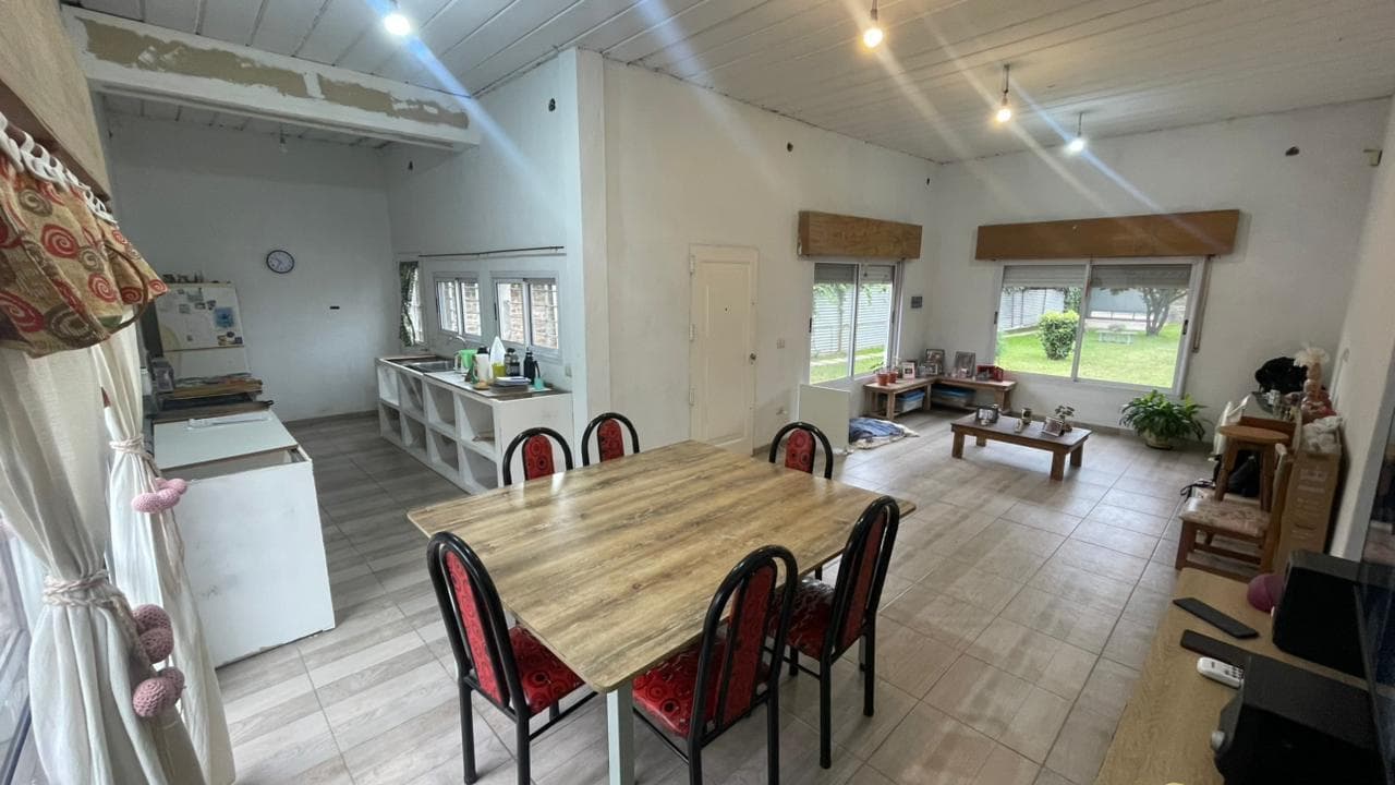 3-room house with a large yard and barbecue FOR SALE