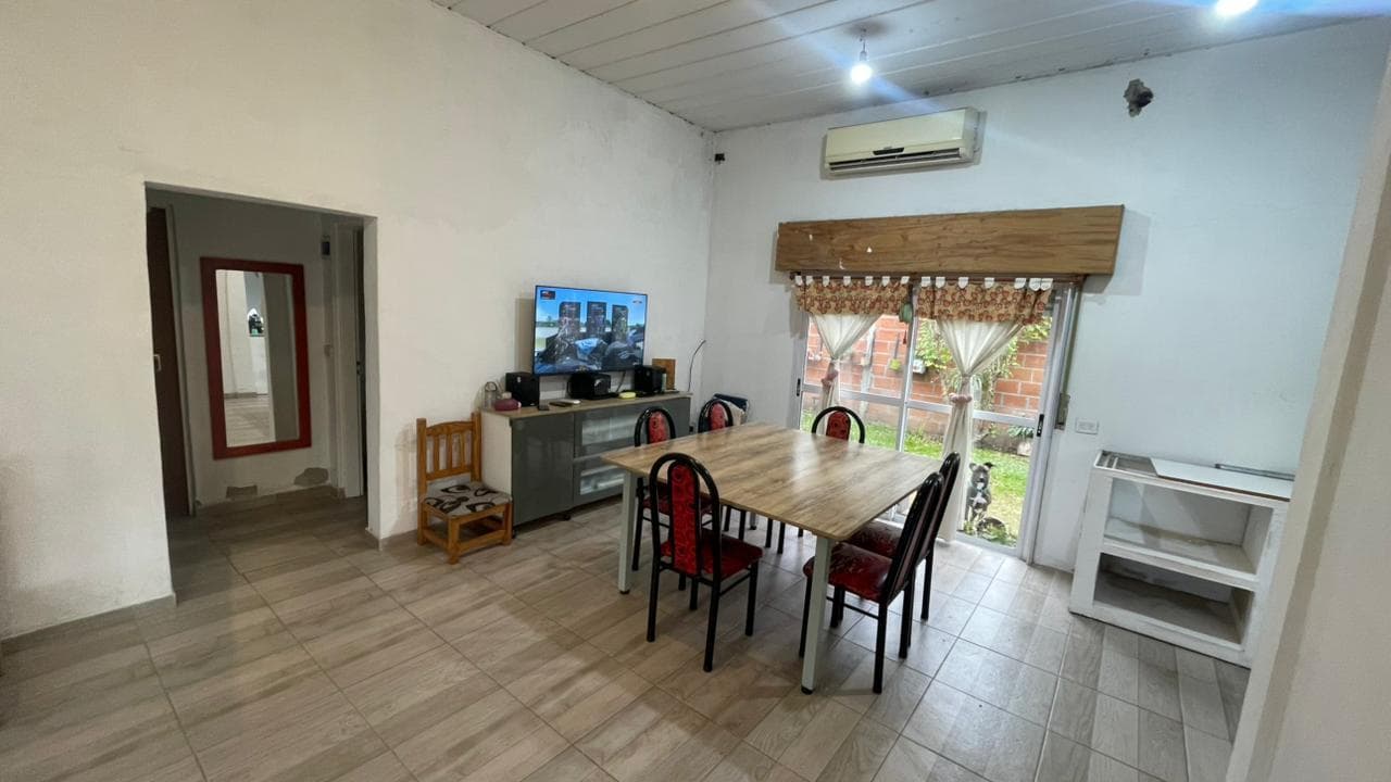 3-room house with a large yard and barbecue FOR SALE