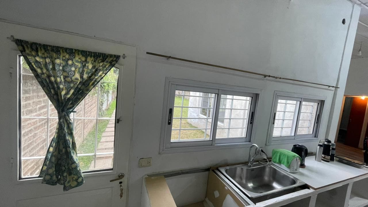 3-room house with a large yard and barbecue FOR SALE