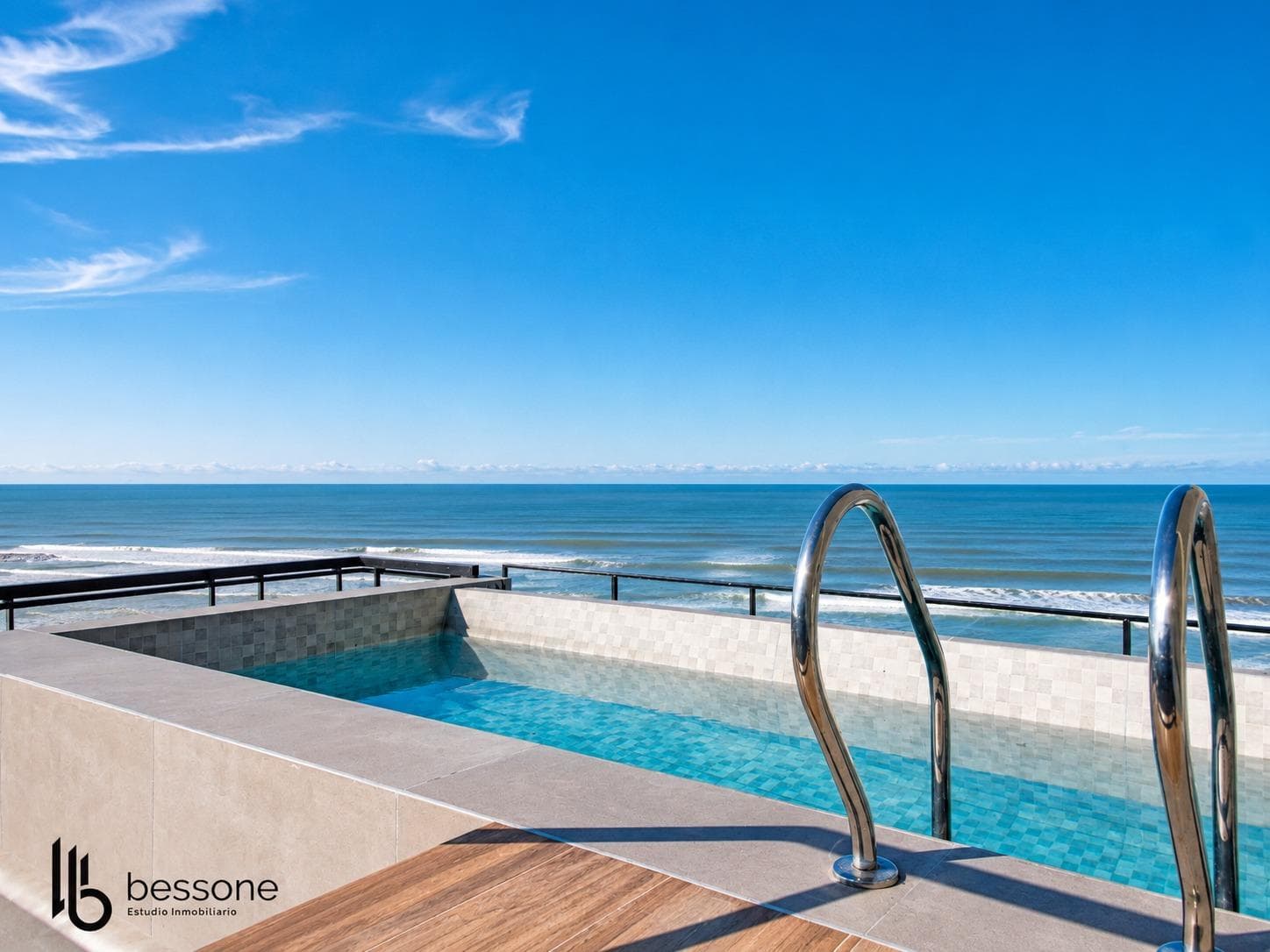 Beachfront Apartment in Constitución