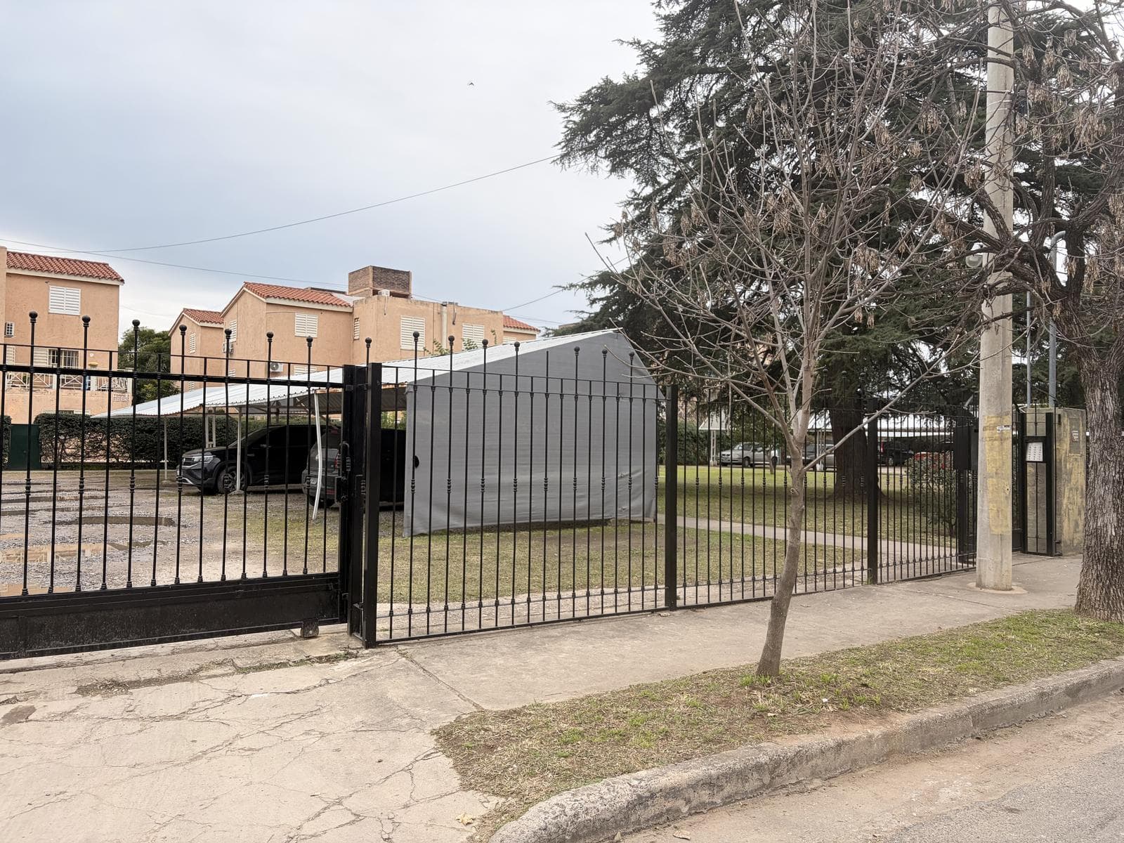 GREAT OPPORTUNITY!!!!!! TWO-BEDROOM APARTMENT - Teodoro Fels Neighborhood