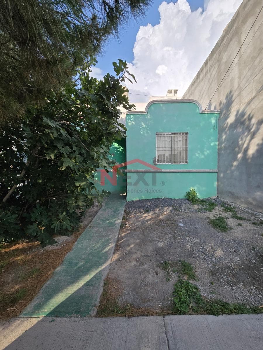 HOUSE FOR SALE IN MISION CERRITOS
