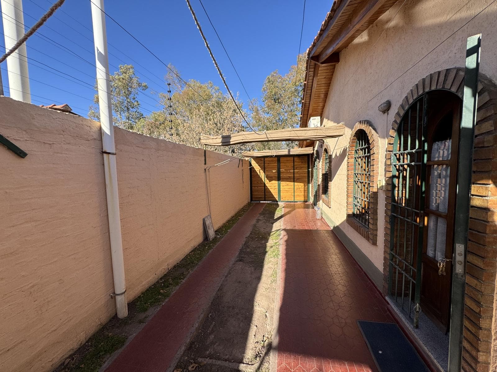House for Sale in the Sixth District, City