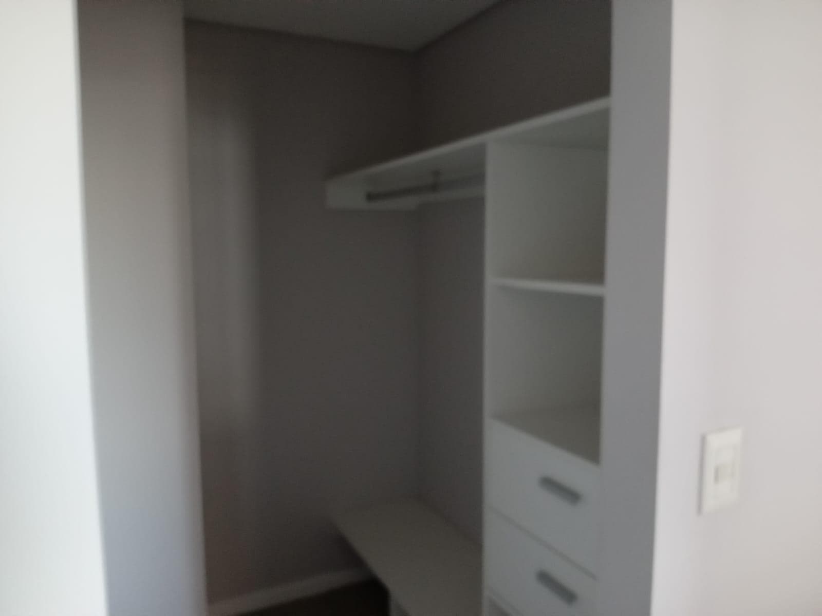 APARTMENT FOR SALE IN CARDINALES: 2 BEDROOMS, COVERED PARKING SPACE, AMENITIES