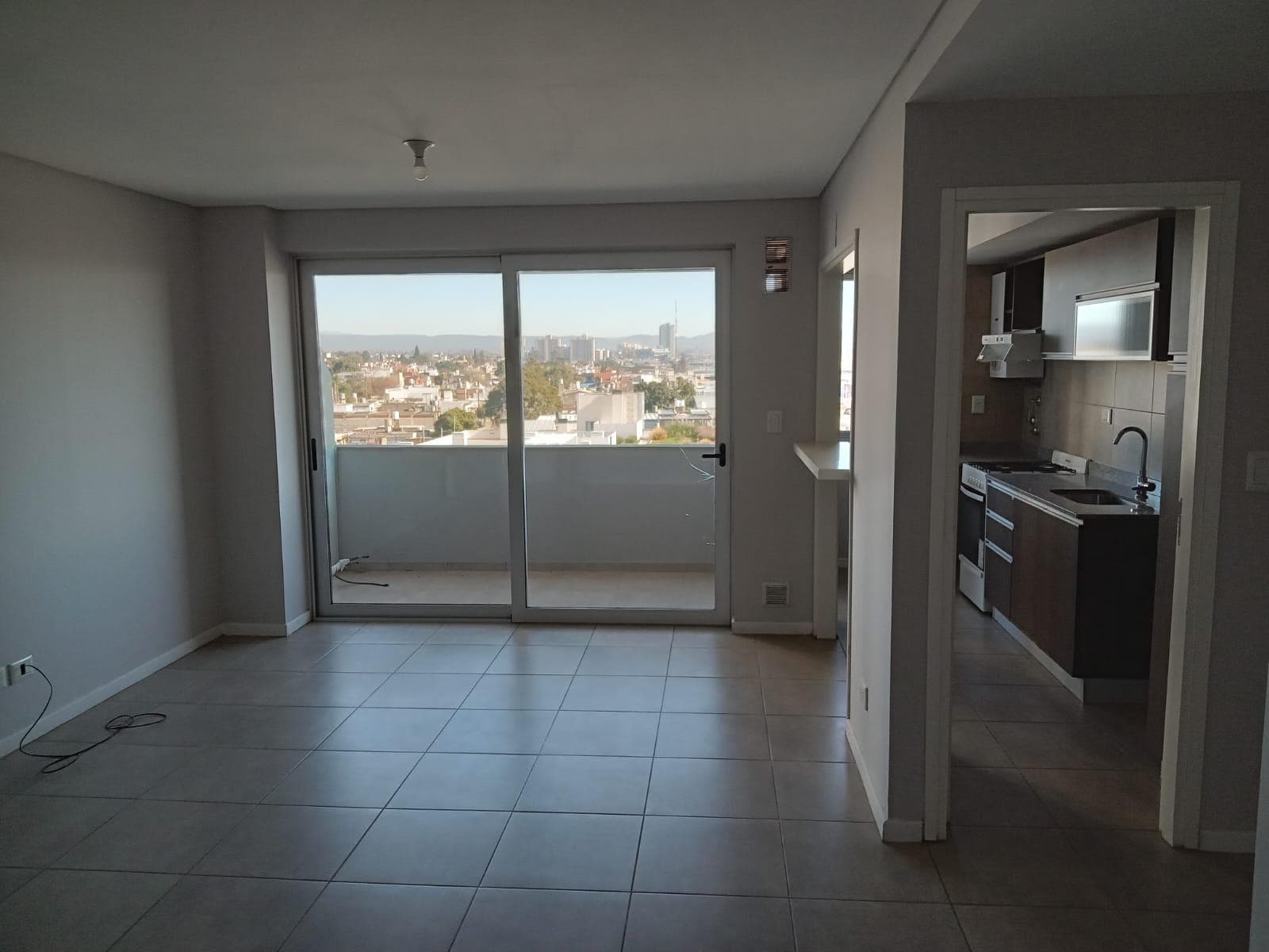 APARTMENT FOR SALE IN CARDINALES: 2 BEDROOMS, COVERED PARKING SPACE, AMENITIES
