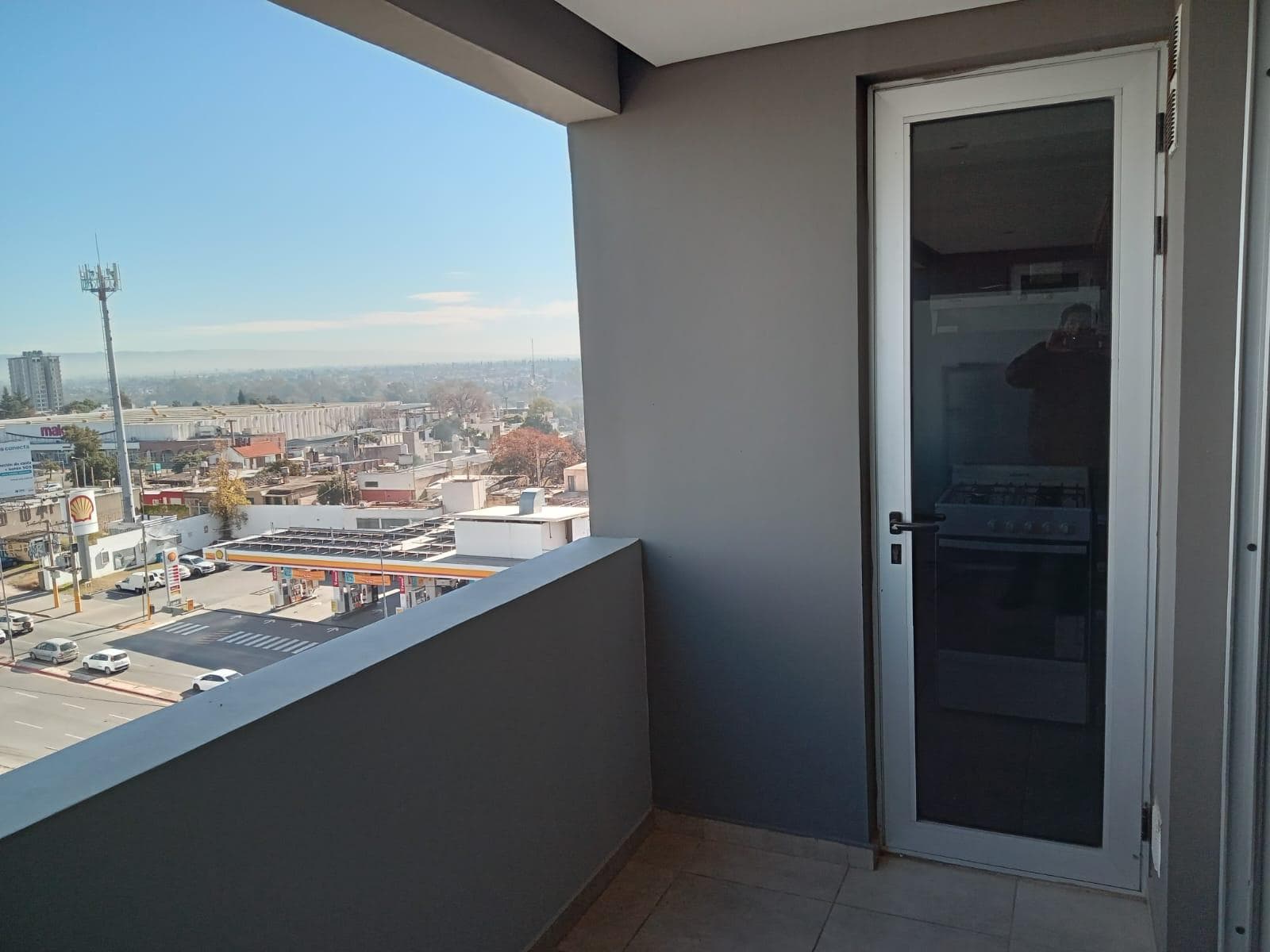 APARTMENT FOR SALE IN CARDINALES: 2 BEDROOMS, COVERED PARKING SPACE, AMENITIES