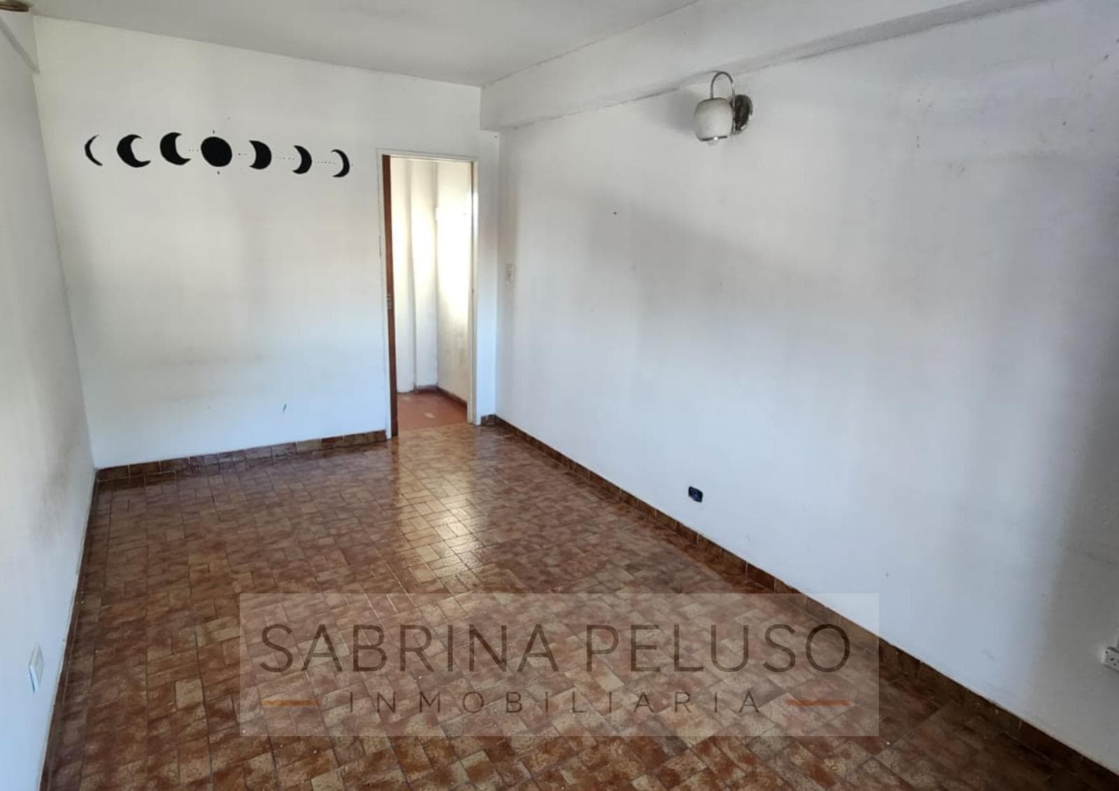 House for Sale in Castelar Norte