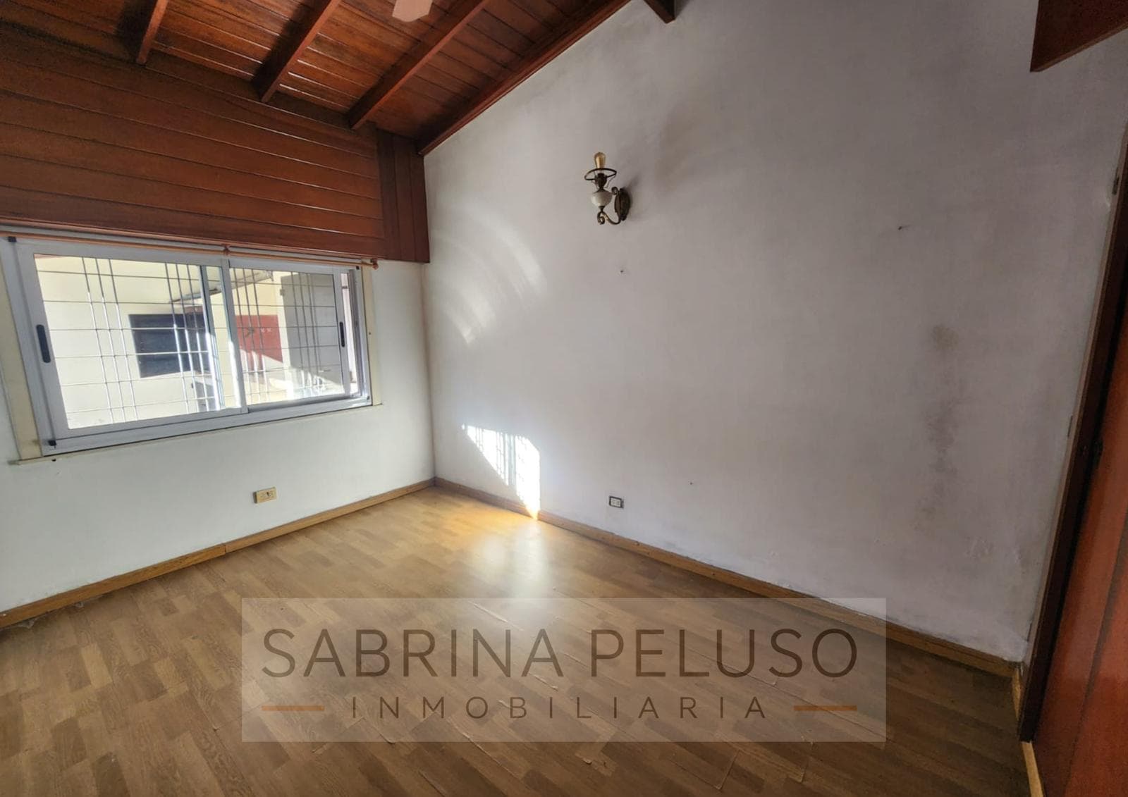 House for Sale in Castelar Norte