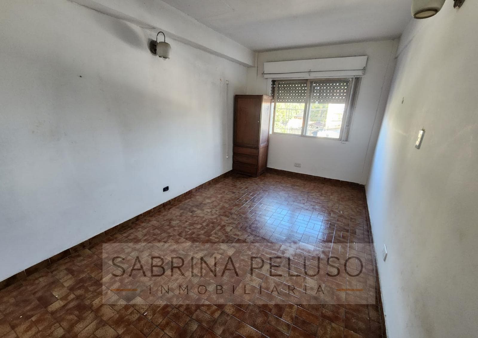 House for Sale in Castelar Norte