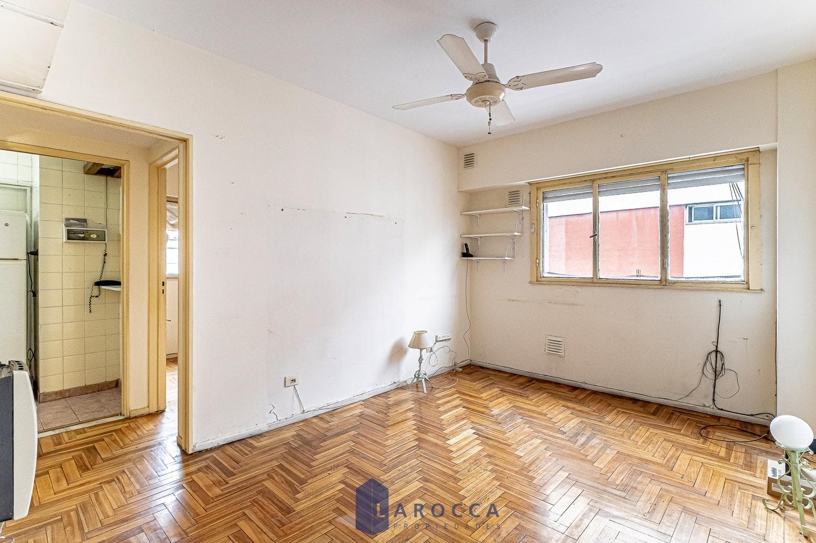 APARTMENT - FOR SALE - COLEGIALES - 2 ROOMS - BRIGHT
