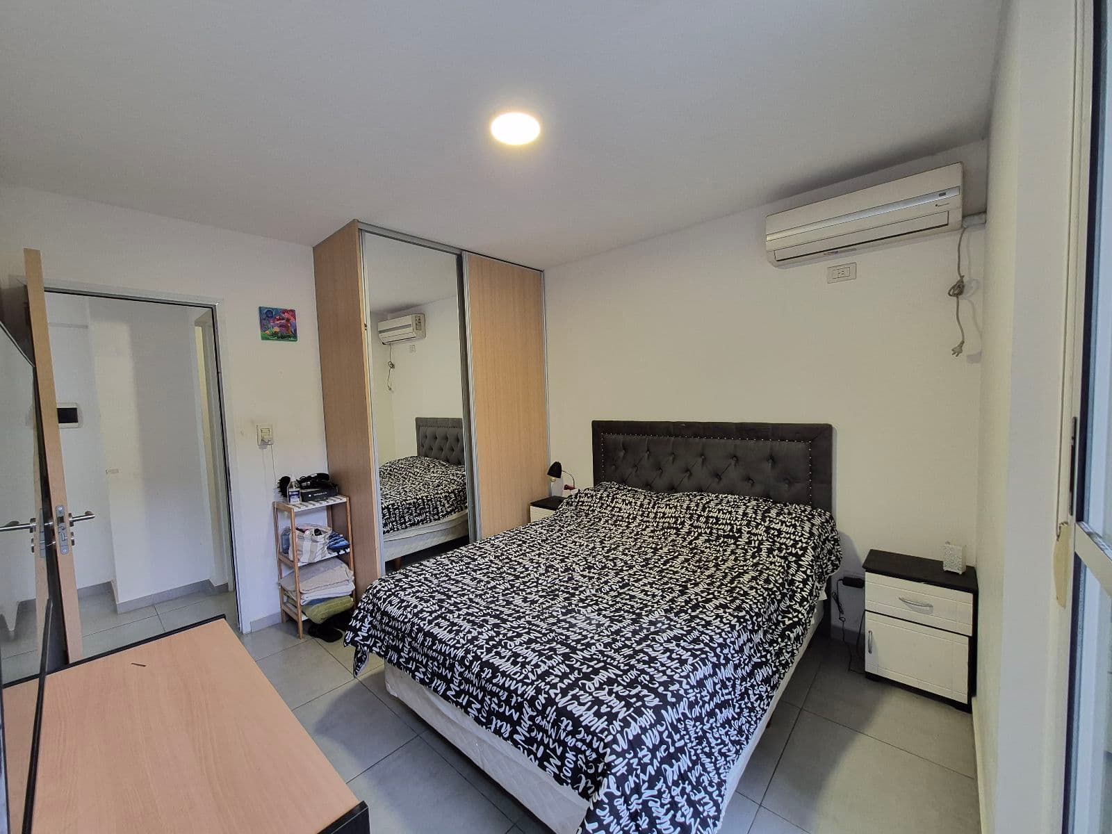 FOR SALE - One-bedroom apartment with a patio. Downtown, Rosario.