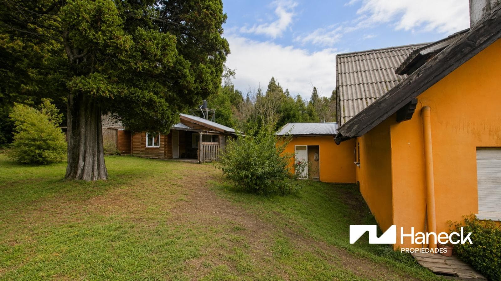 BARILOCHE - FOR SALE - House - AV. BUSTILLO KM 18 - CIRCUITO CHICO - 2,581 M2