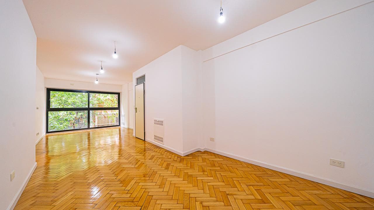 4-ROOM APARTMENT FOR SALE IN THE ALTO PALERMO AREA—MORTGAGE AVAILABLE