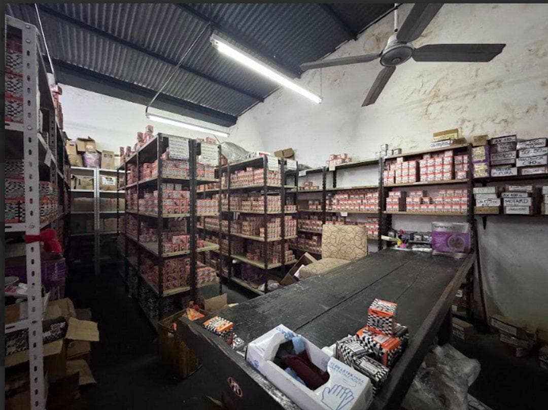 Industrial Warehouse for Sale in Villa Martelli