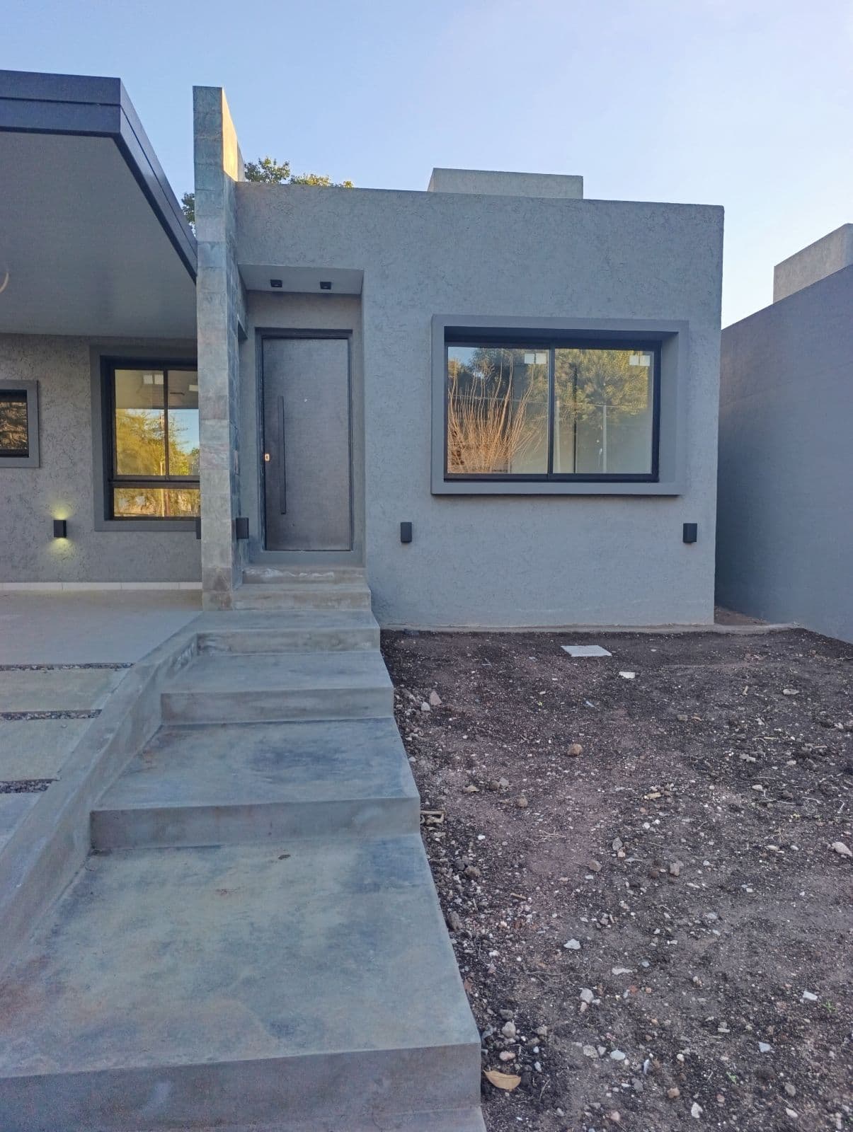 House for SALE in Villa Catalina E53